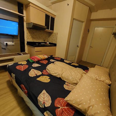 Green Pramuka Apartement By Vici ジャカルタ エクステリア 写真